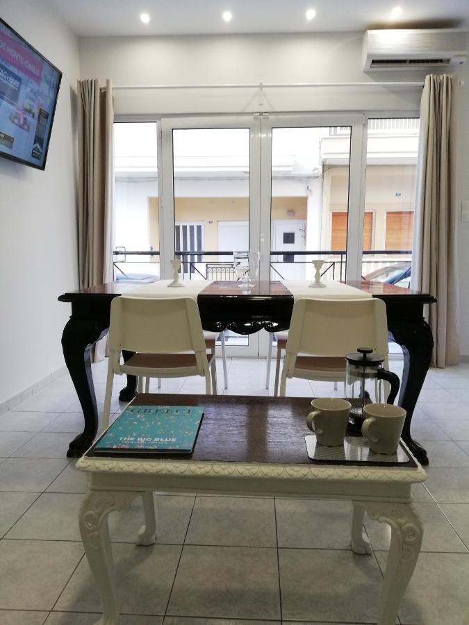 Stylish Apartment By City Center Heraklion  Екстер'єр фото