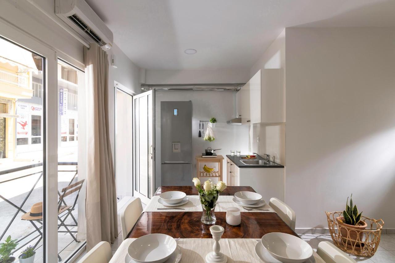 Stylish Apartment By City Center Heraklion  Екстер'єр фото